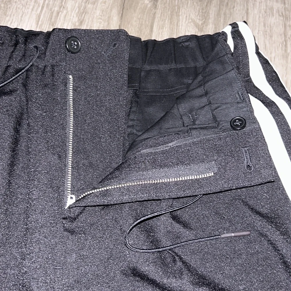 Y-3 men’s CH1 ELEGANT 3 STP SHORTS